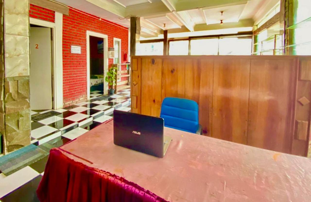 Homestay Batu Kelir Syariah Dieng Mitra Reddoorz Diyeng Eksteriør bilde